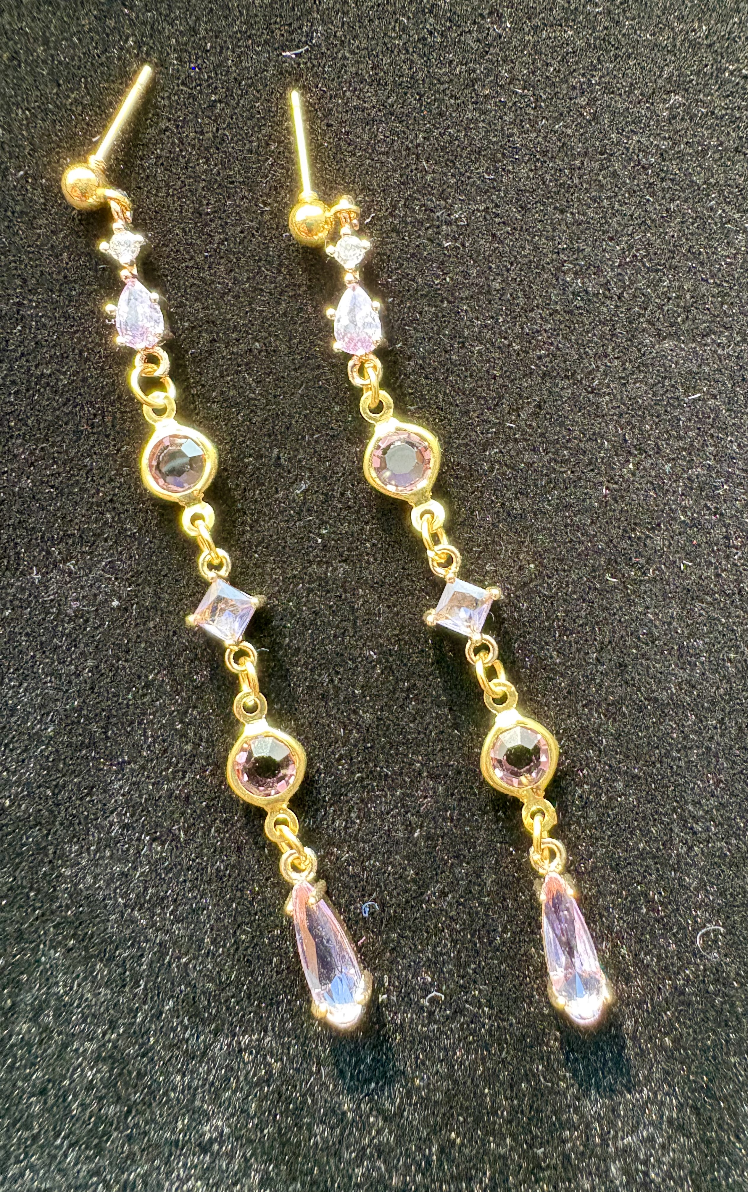 Gala Gleam 4